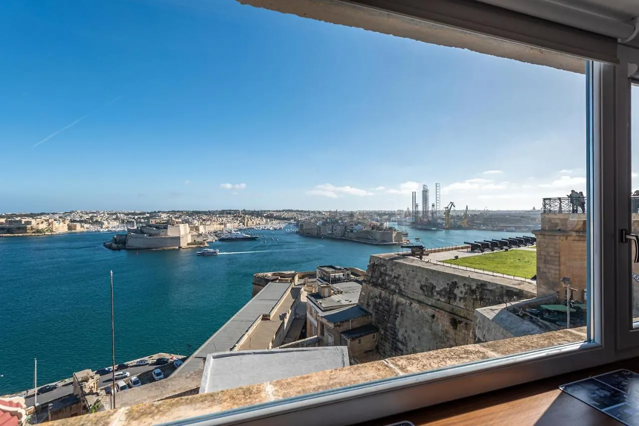 Harbour Heights Apartment Valletta